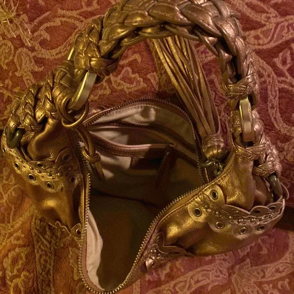 Isabella Fiore Handbag (Bronze) - Picture 7 of 12